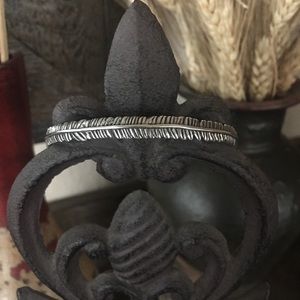 Silpada Sterling Silver Etched Feather Bangle